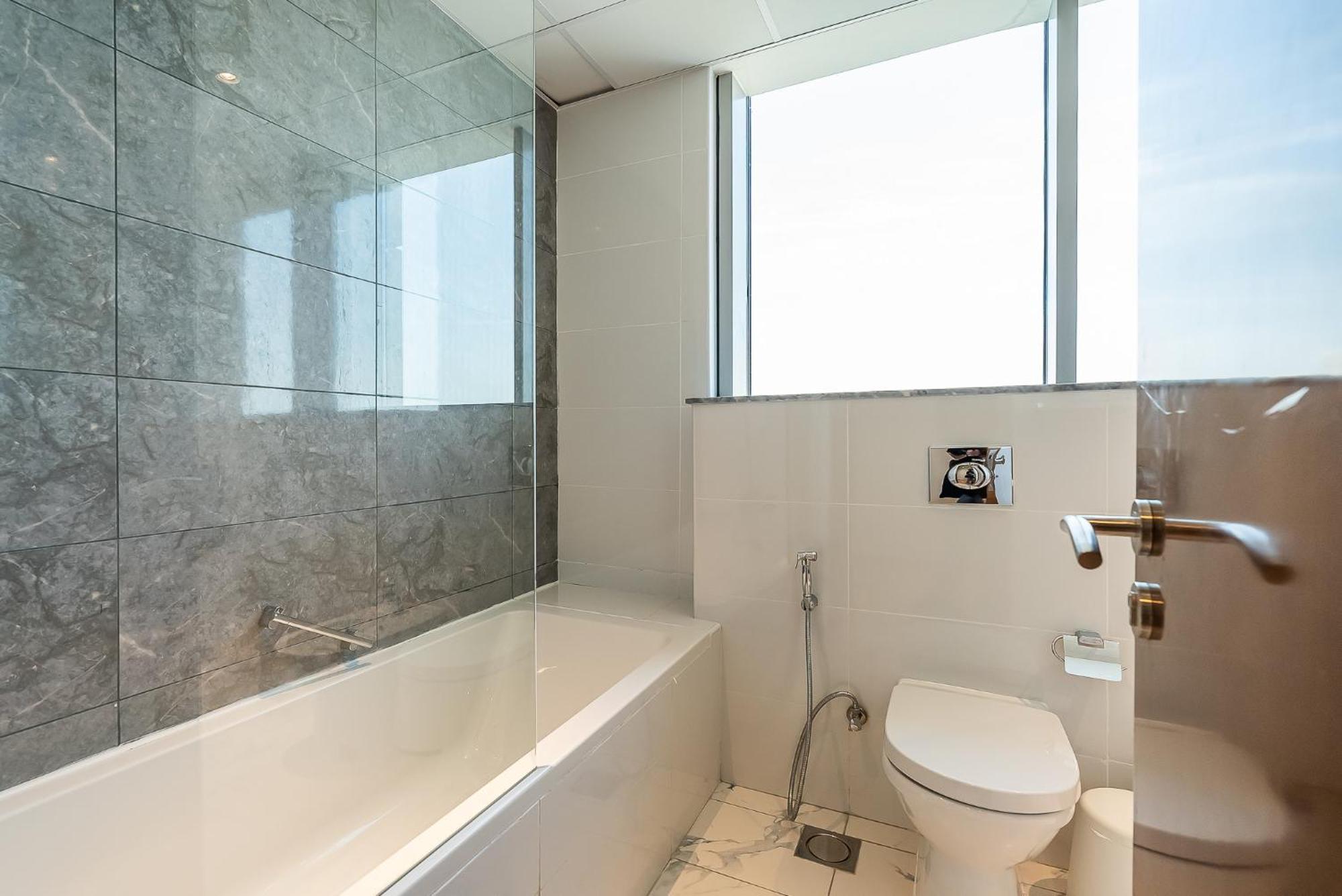 Noora Tower I Habtoor I Spacious 3bdr Maid I Business Bay Apartment Dubai