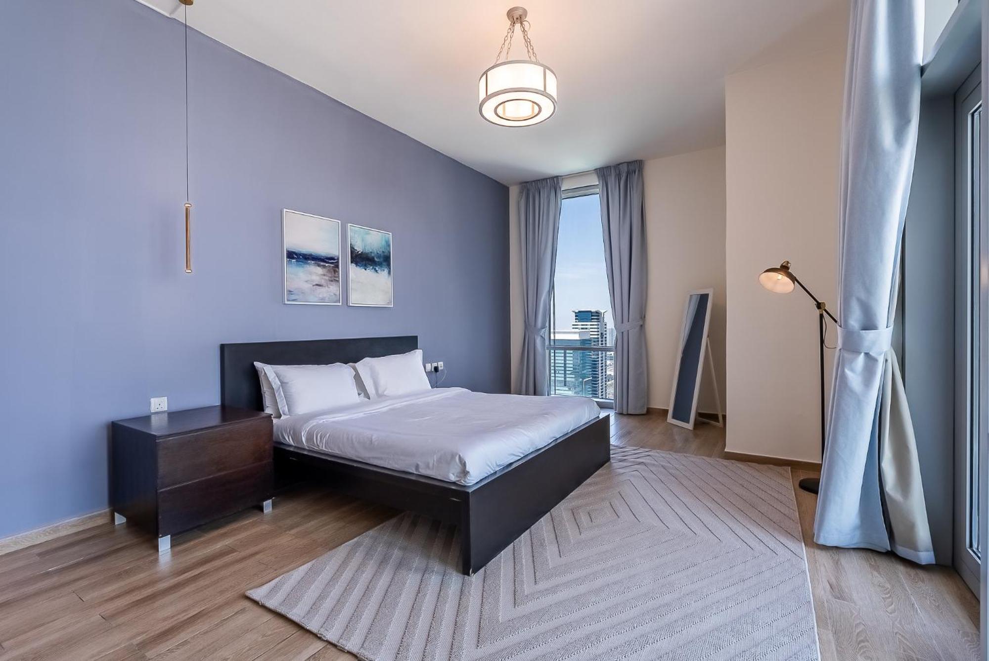 Noora Tower I Habtoor I Spacious 3bdr Maid I Business Bay Apartment *