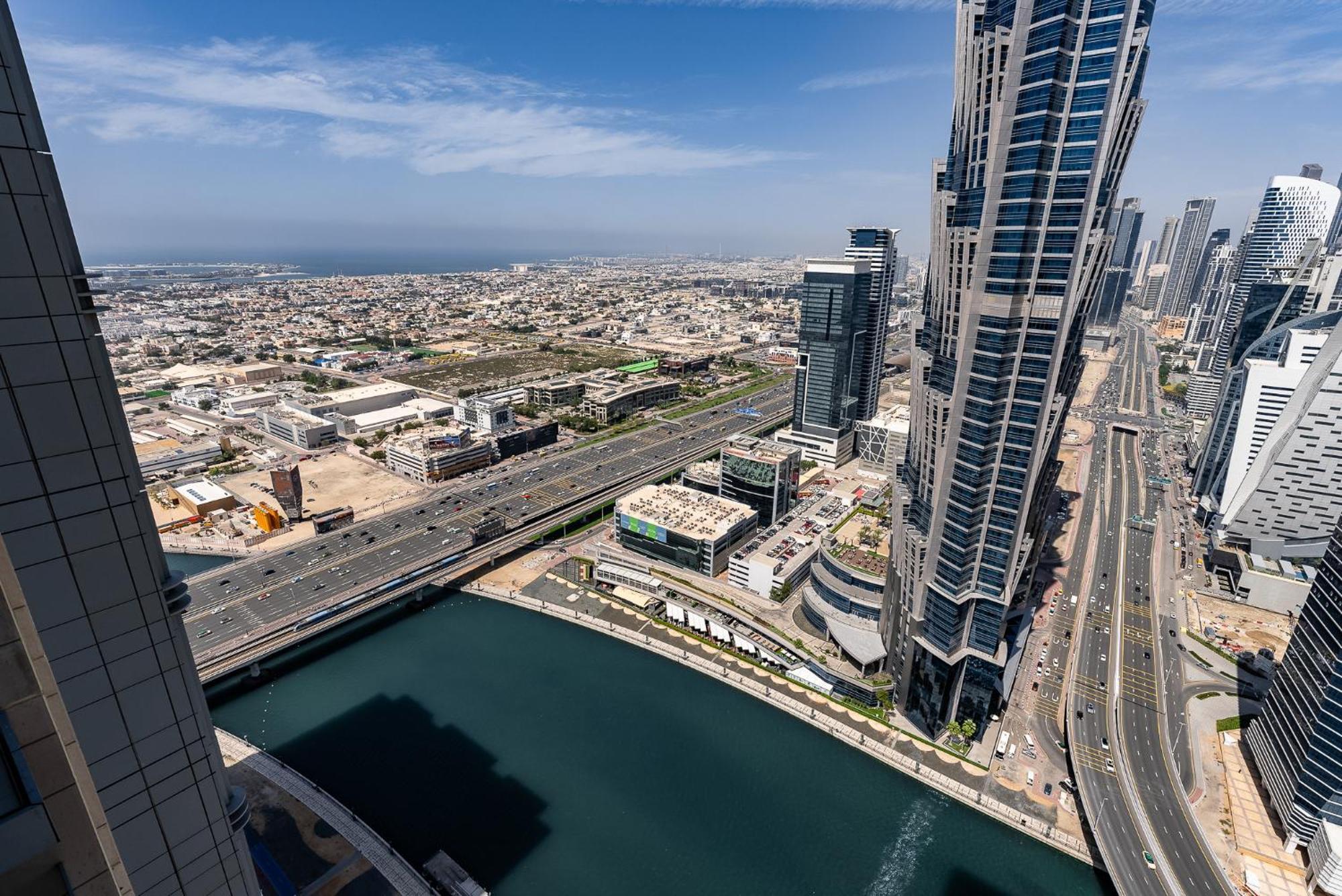Apartment Noora Tower I Habtoor I Spacious 3bdr Maid I Business Bay *